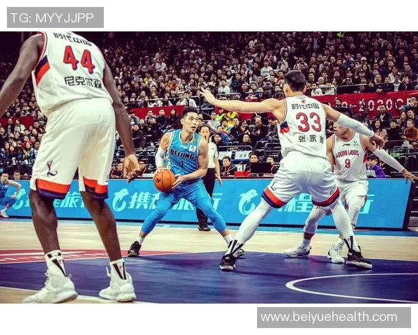 2月1日CBA山东队对阵深圳队比赛结果分析与精彩瞬间回顾