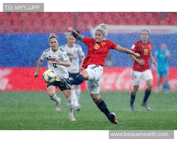 6月12日德国女足对阵西班牙女足精彩直播全程回顾与分析 6月12日德国女足对阵西班牙女足精彩直播全程回顾与分析