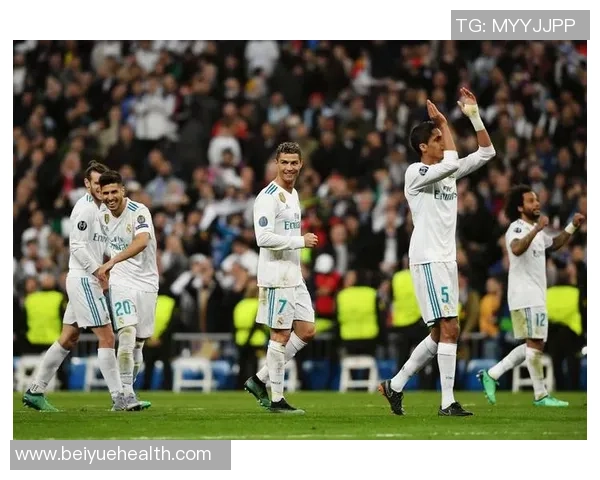 回顾03年欧冠经典对决曼联与皇马精彩录像中文解说分析 回顾03年欧冠经典对决曼联与皇马精彩录像中文解说分析