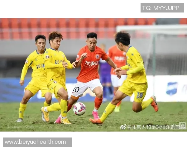 武汉卓尔与北京人和激战正酣现场直播精彩回顾与赛后分析 武汉卓尔与北京人和激战正酣现场直播精彩回顾与赛后分析